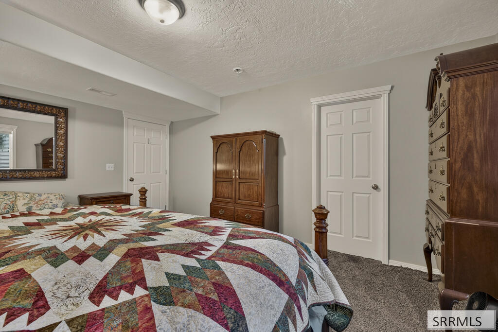 1253 Arrow Point Lane Property Photo 48