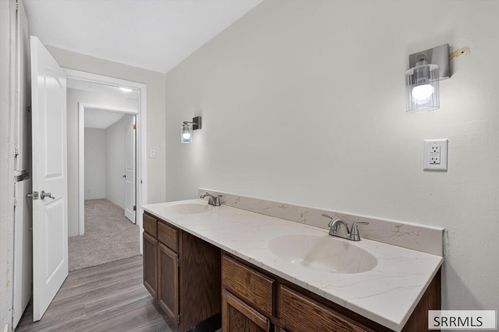 726 Curtis Street Property Photo 26