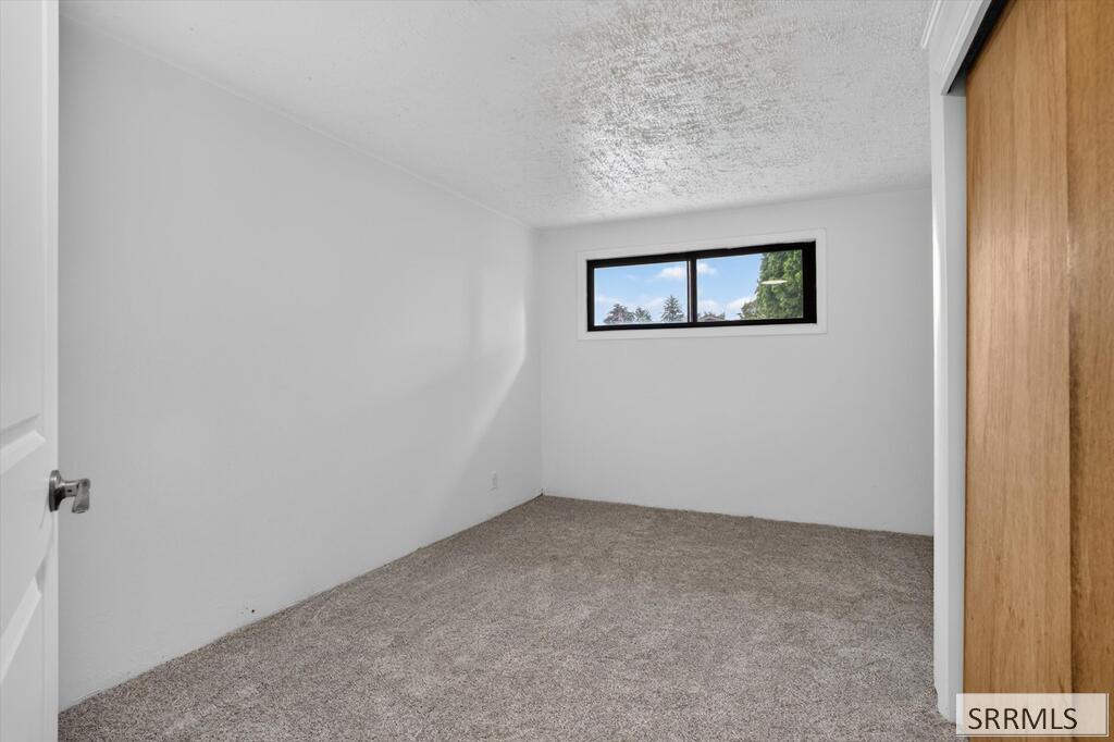 726 Curtis Street Property Photo 31