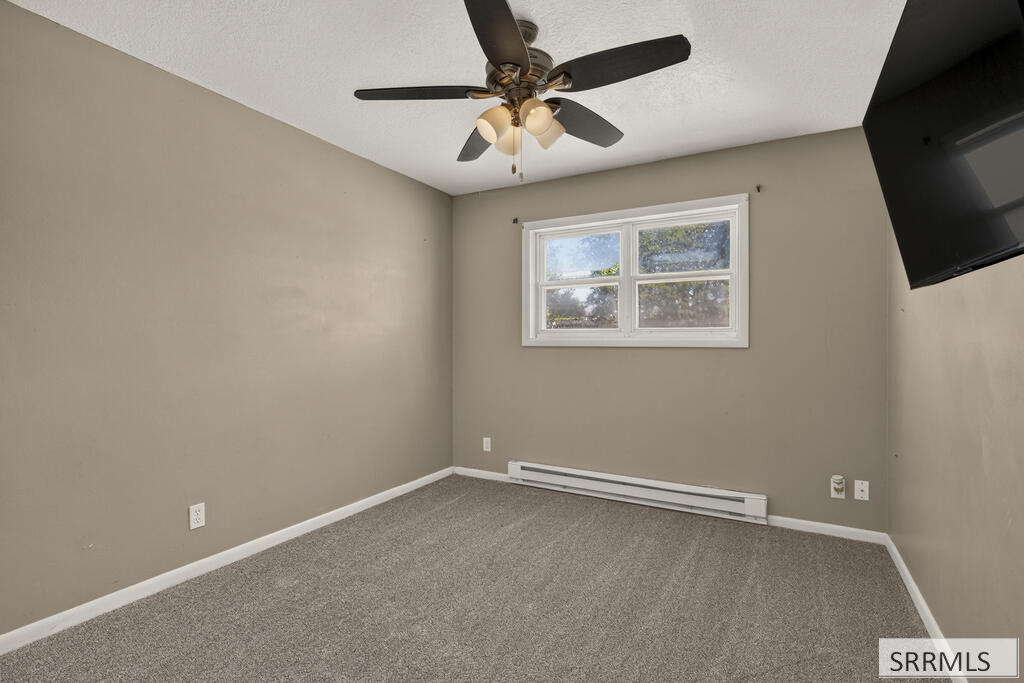 344 Alexander Blvd Property Photo 18