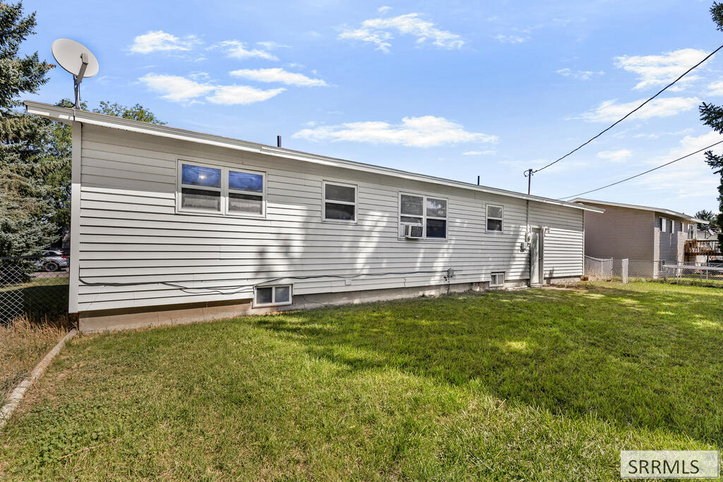 344 Alexander Blvd Property Photo 40