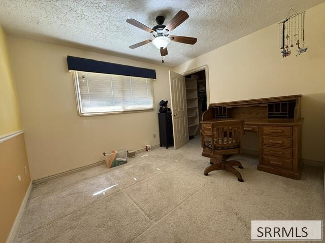 2333 Ada St Property Photo 9