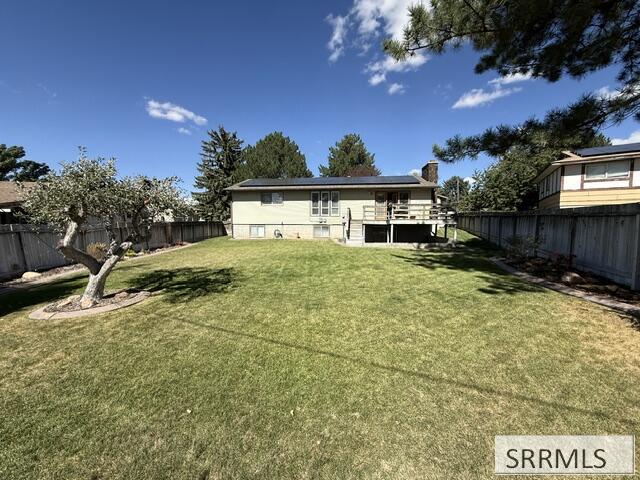 2333 Ada St Property Photo 23
