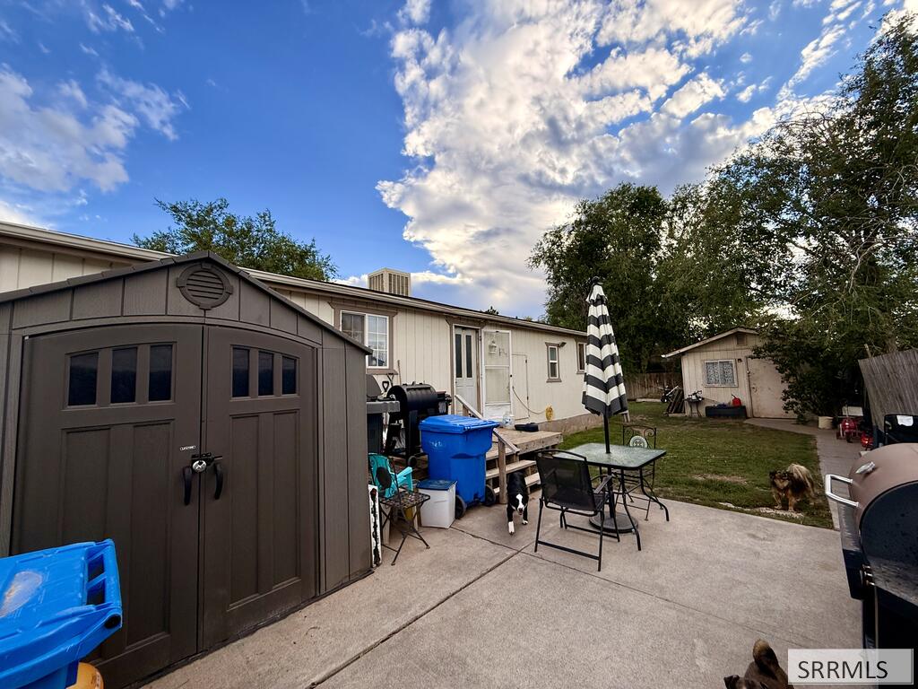 830 N Marcia Drive Property Photo 4