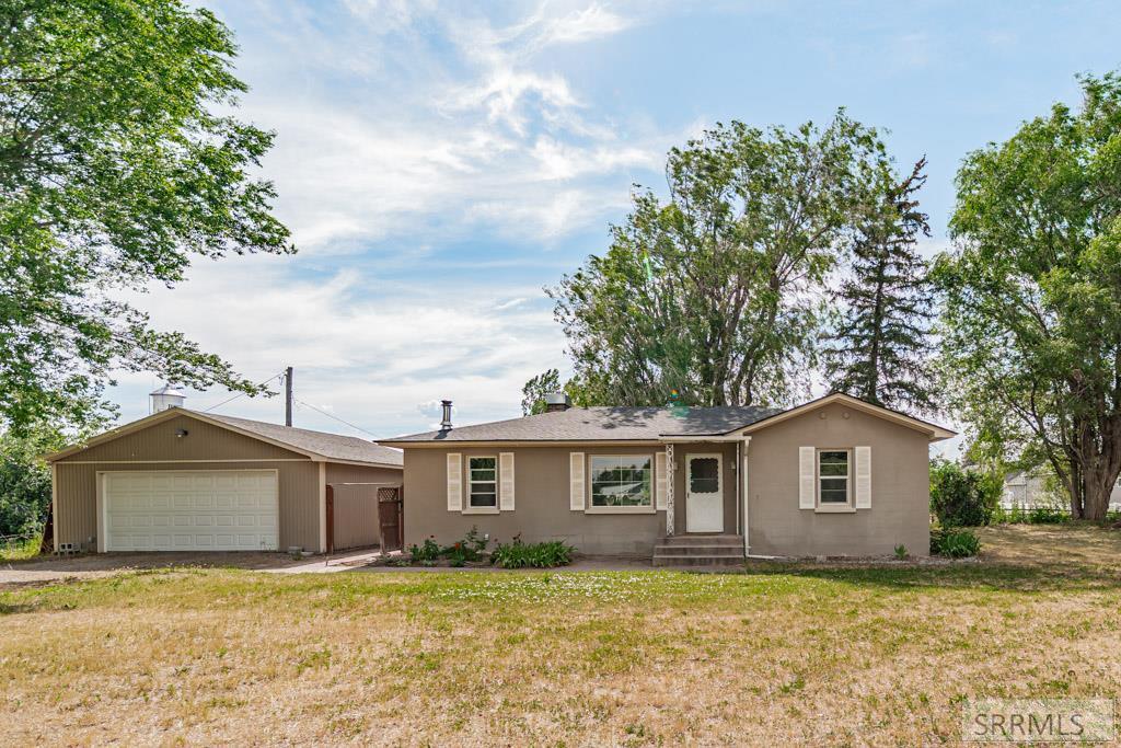 675 N 2880 E Property Photo 2