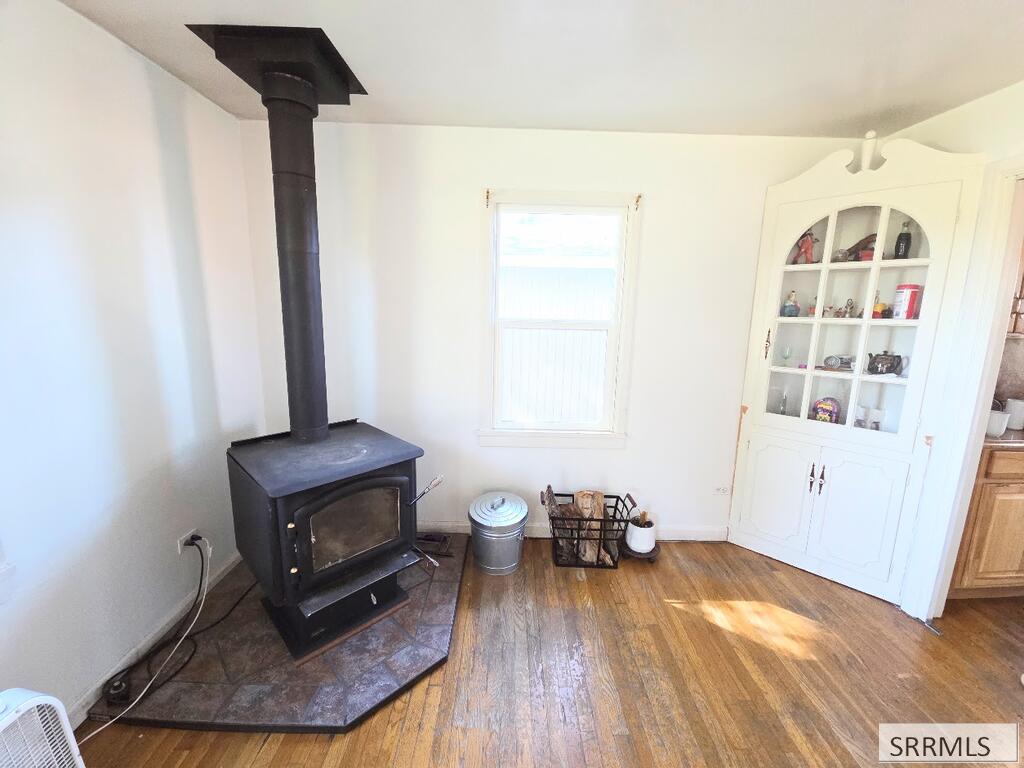 675 N 2880 E Property Photo 6