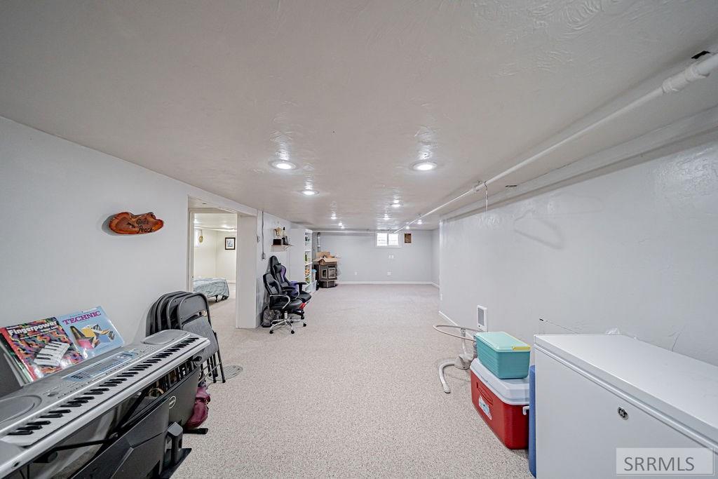 675 N 2880 E Property Photo 16