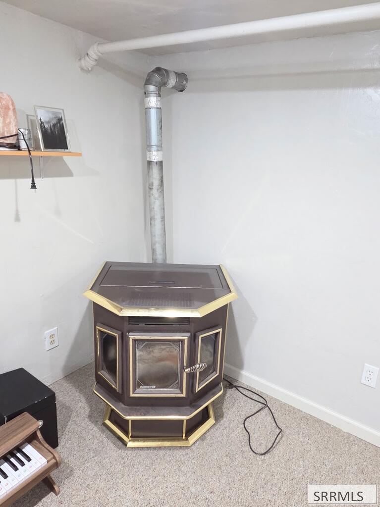 675 N 2880 E Property Photo 17