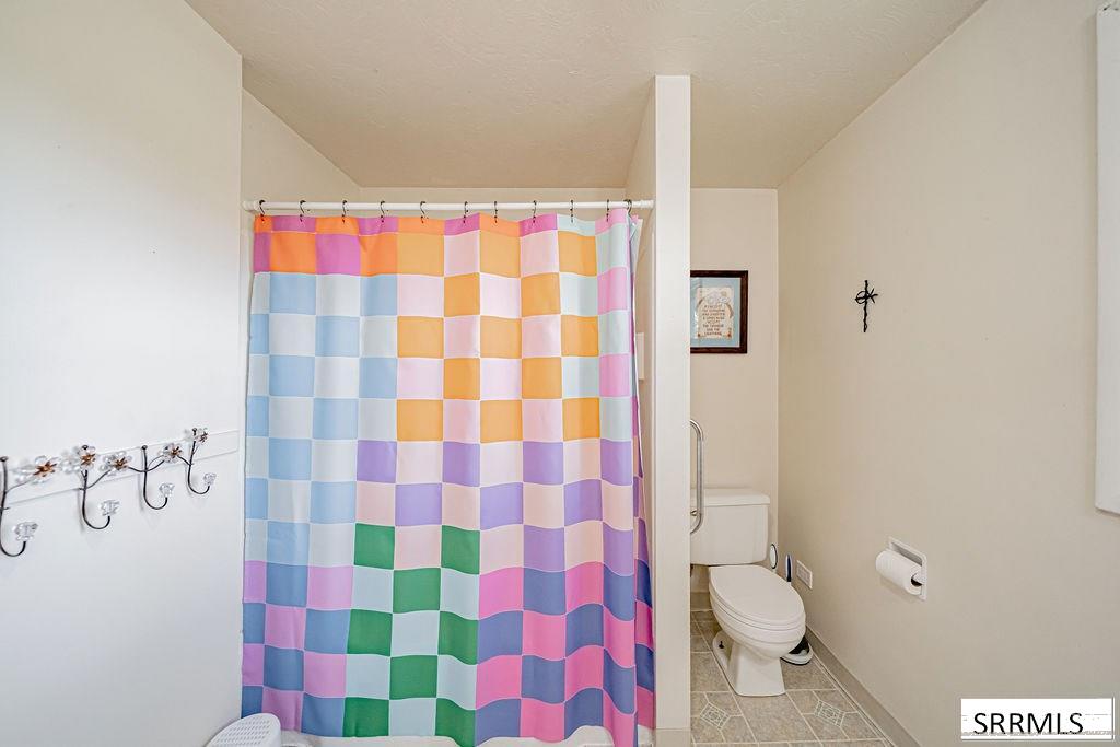 675 N 2880 E Property Photo 22