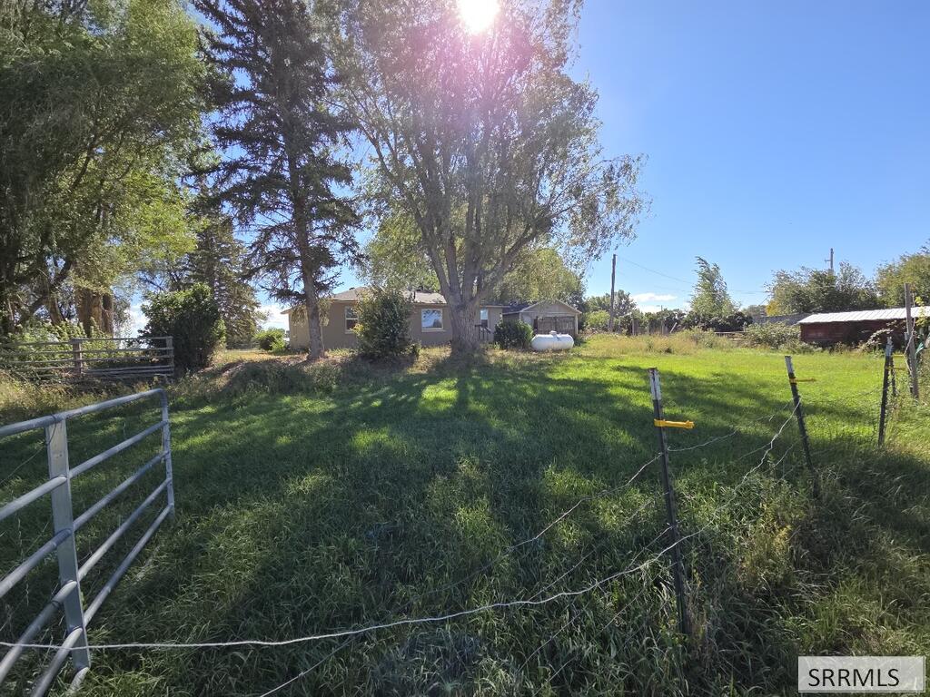 675 N 2880 E Property Photo 34