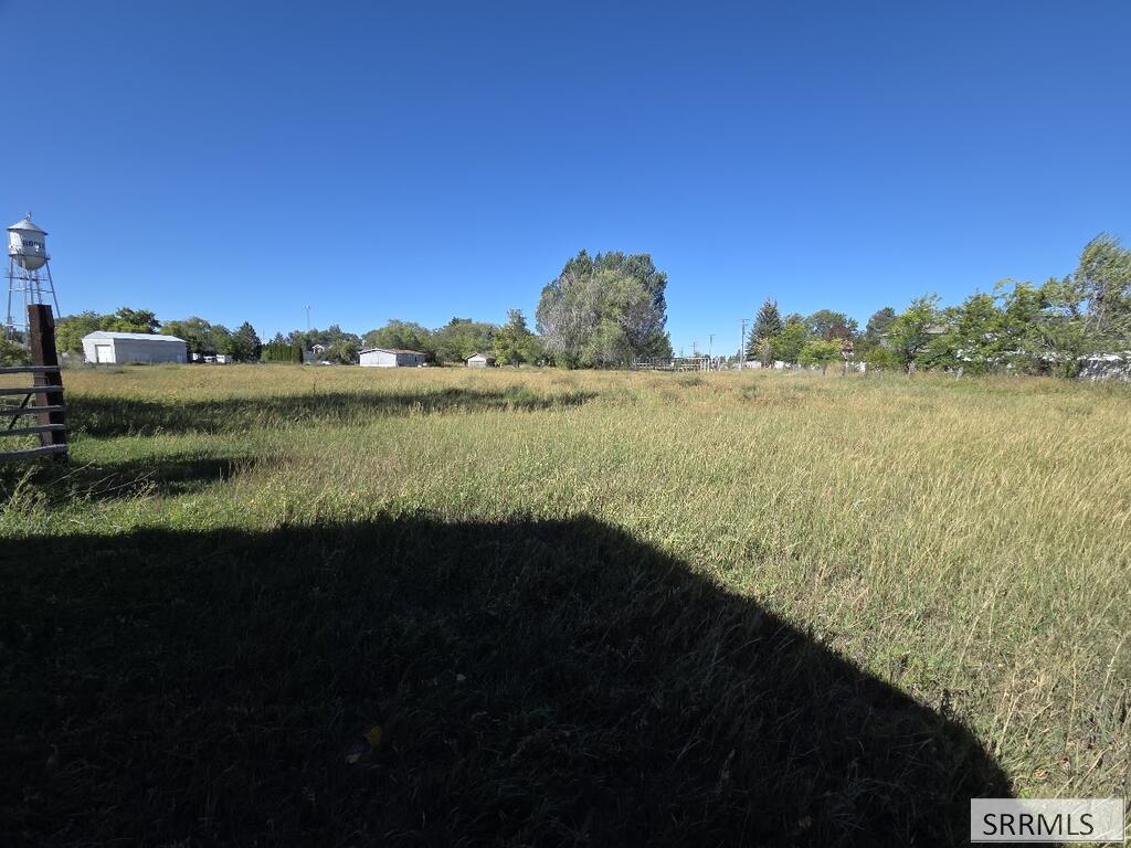 675 N 2880 E Property Photo 36