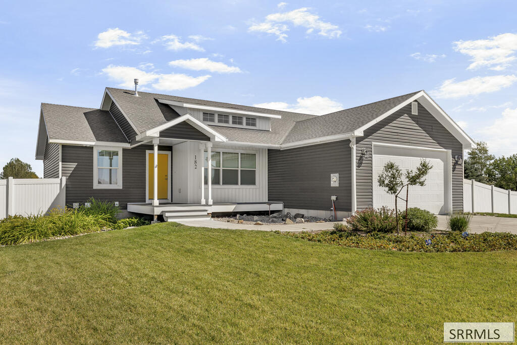 182 N 3978 E Property Photo 1
