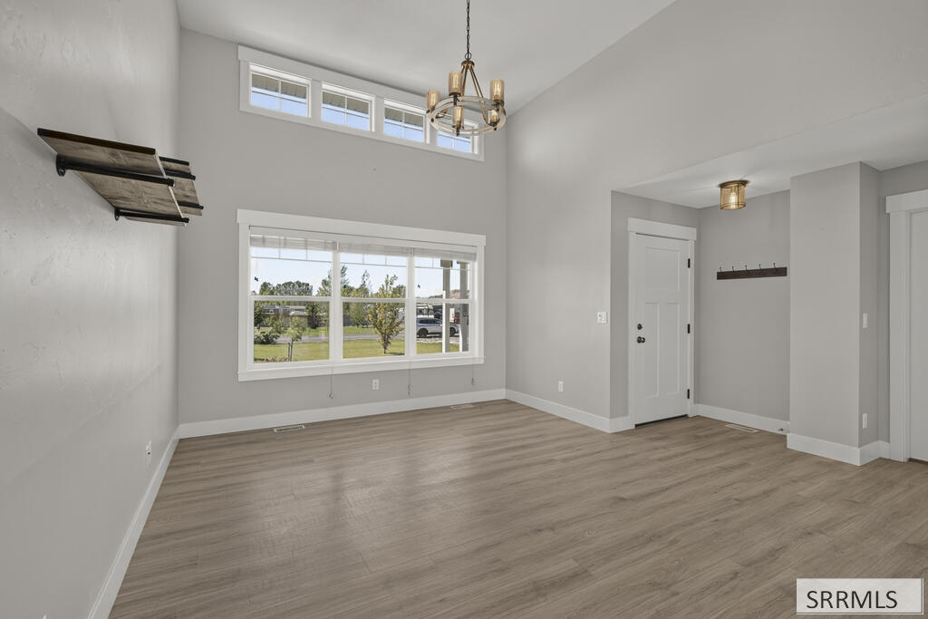 182 N 3978 E Property Photo 4