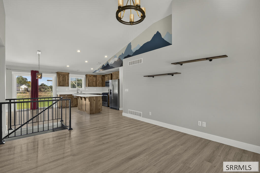 182 N 3978 E Property Photo 7