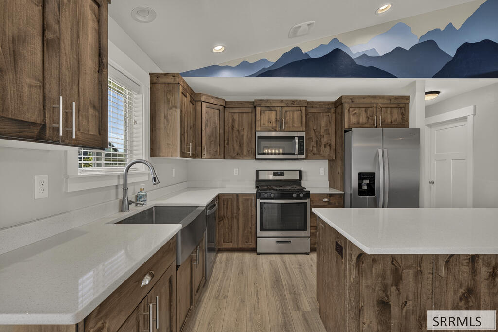 182 N 3978 E Property Photo 13