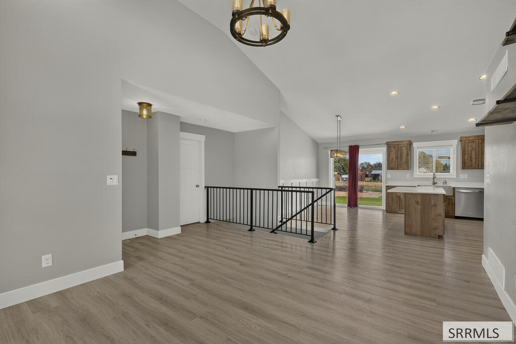 182 N 3978 E Property Photo 15