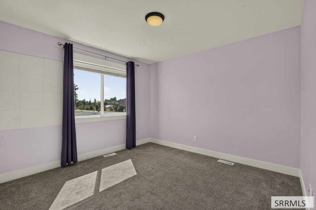 182 N 3978 E Property Photo 22