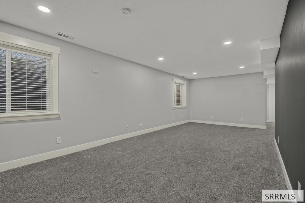 182 N 3978 E Property Photo 26