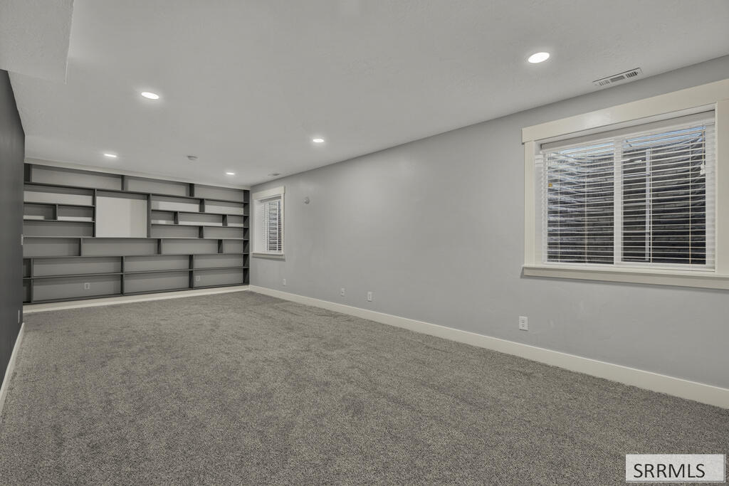 182 N 3978 E Property Photo 27