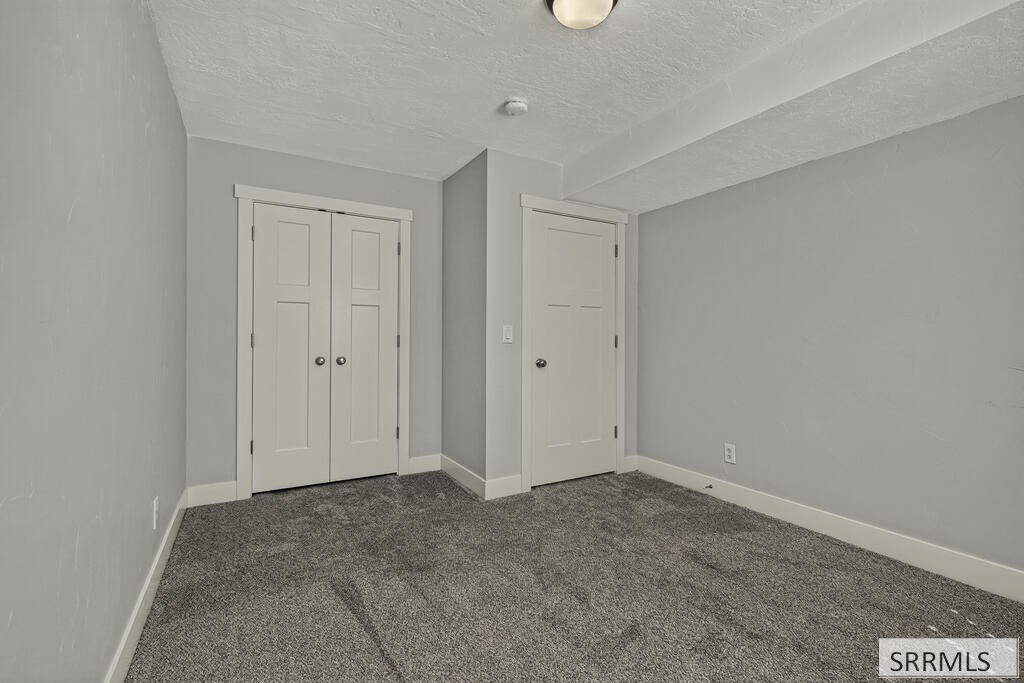 182 N 3978 E Property Photo 34