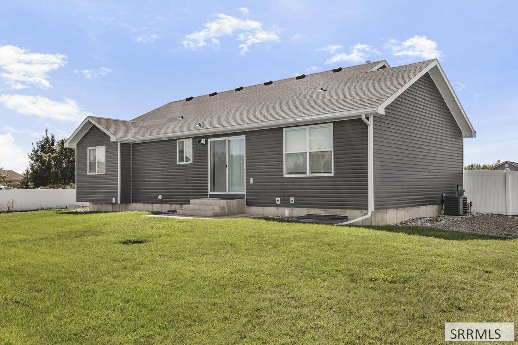 182 N 3978 E Property Photo 39