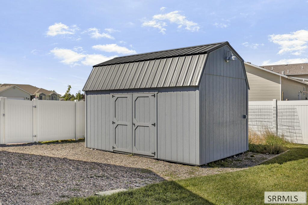 182 N 3978 E Property Photo 42