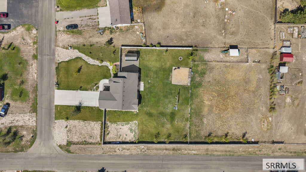 182 N 3978 E Property Photo 52