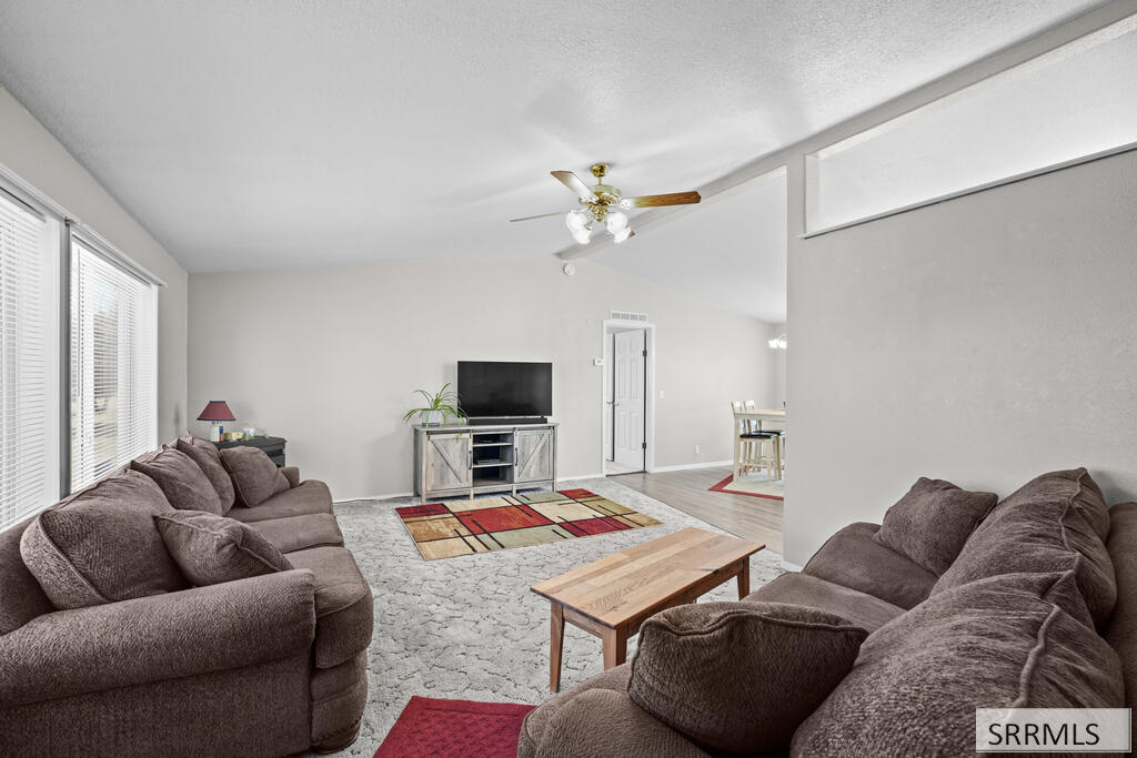 2964 E 650 N Property Photo 25