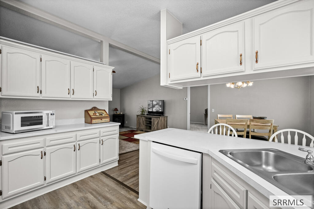 2964 E 650 N Property Photo 35