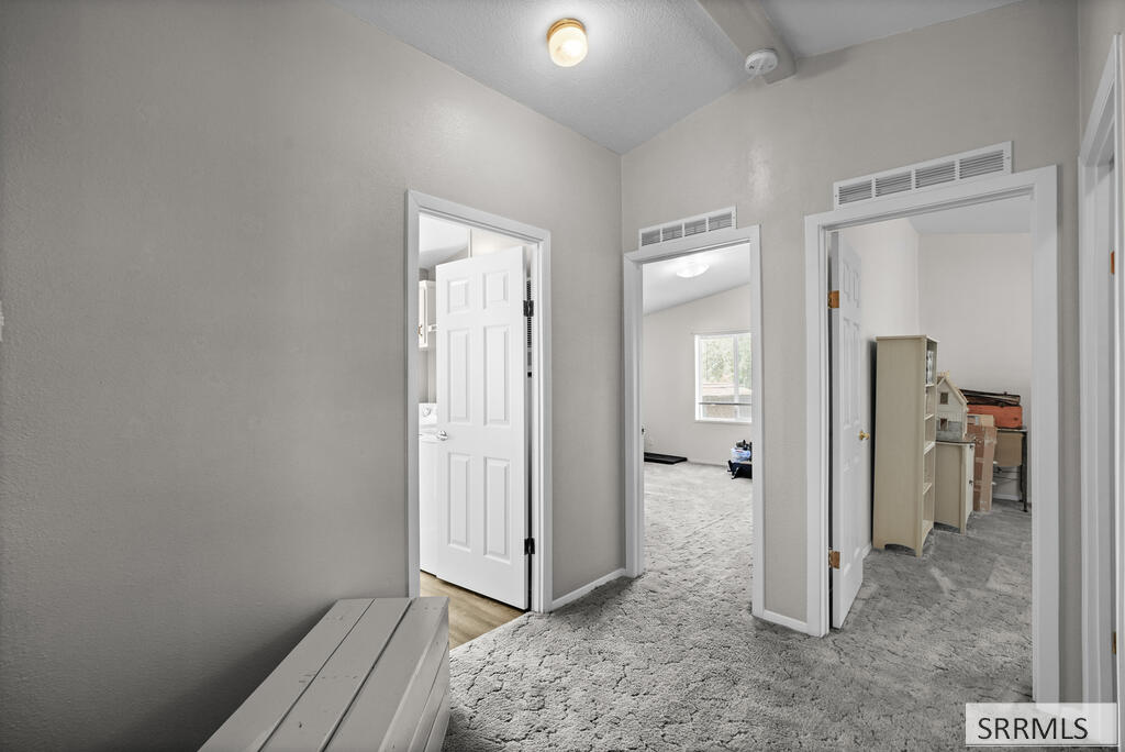 2964 E 650 N Property Photo 38