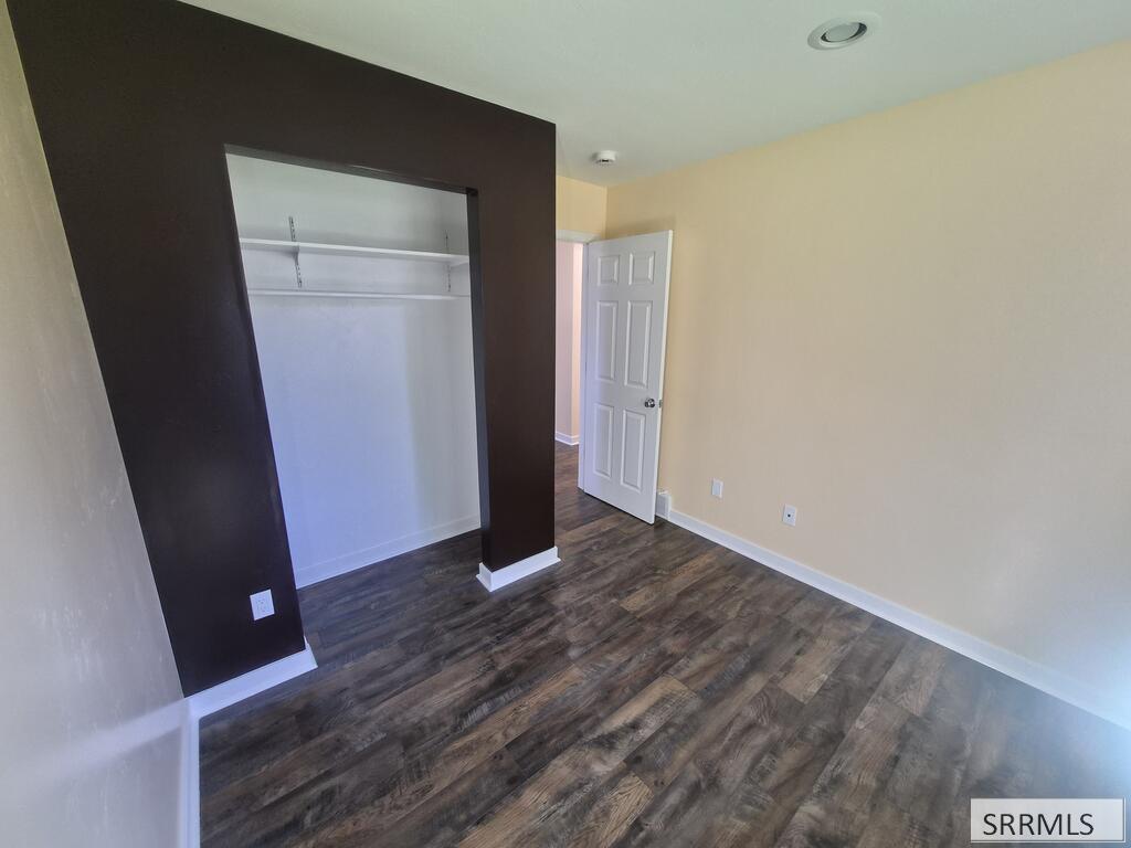 1069 Harris Loop Property Photo 16