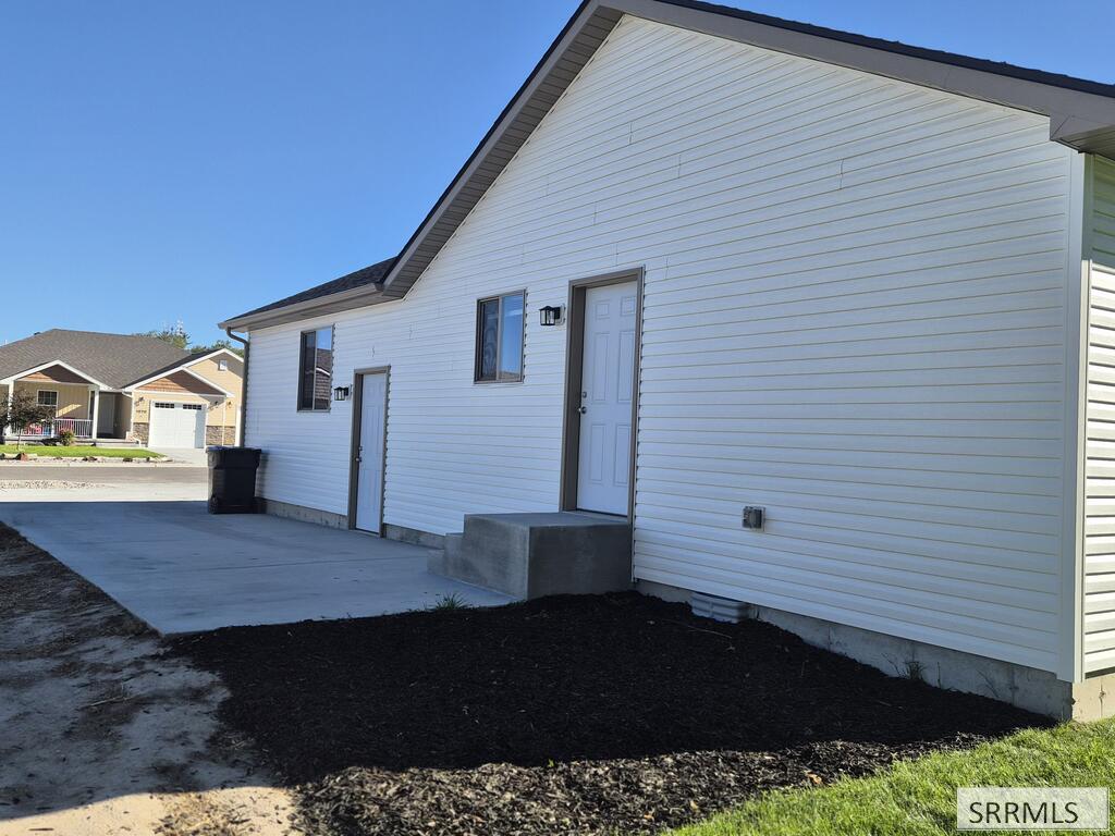 1069 Harris Loop Property Photo 21