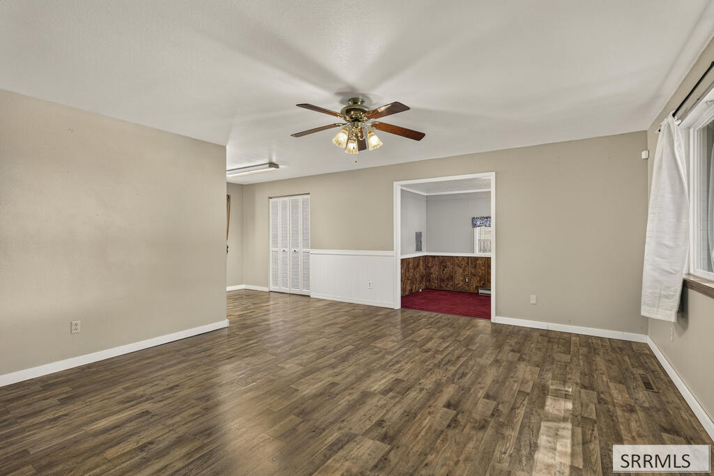 831 Connie Drive Property Photo 5