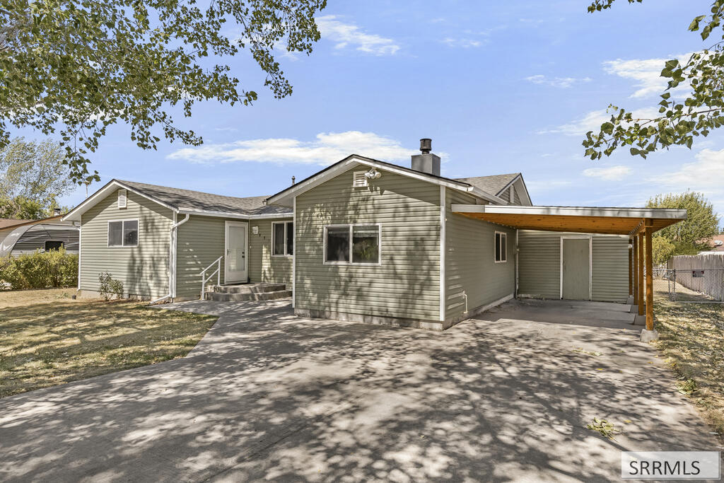831 Connie Drive Property Photo 31