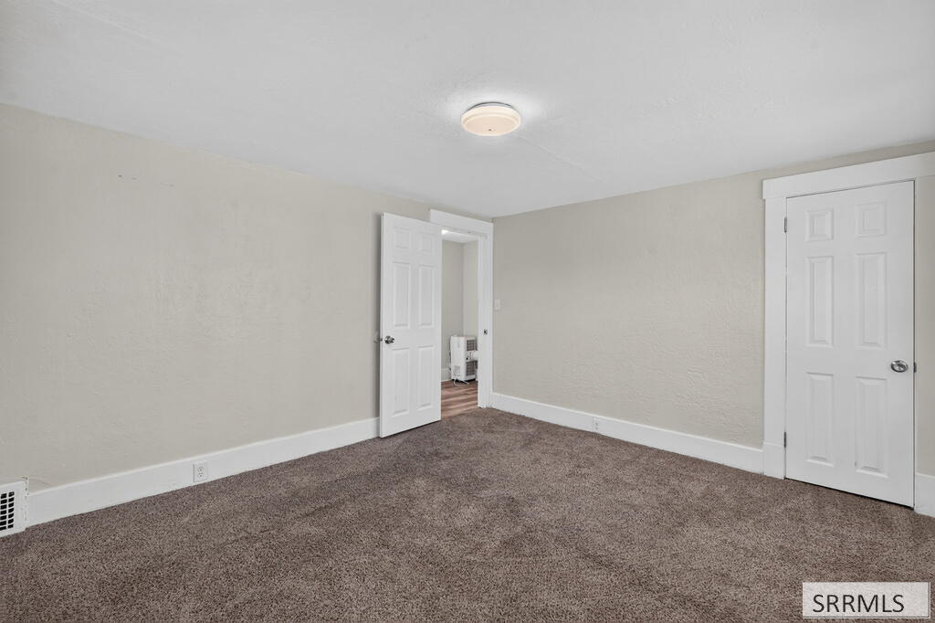 1005 S 4th Avenue Property Photo 20