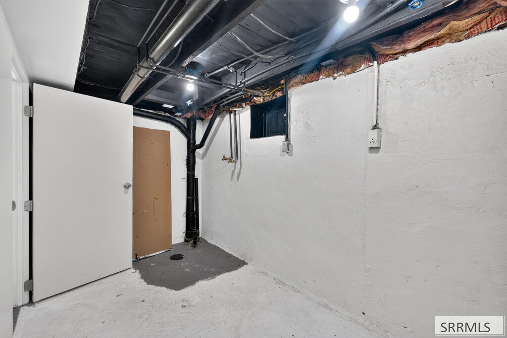 1005 S 4th Avenue Property Photo 27