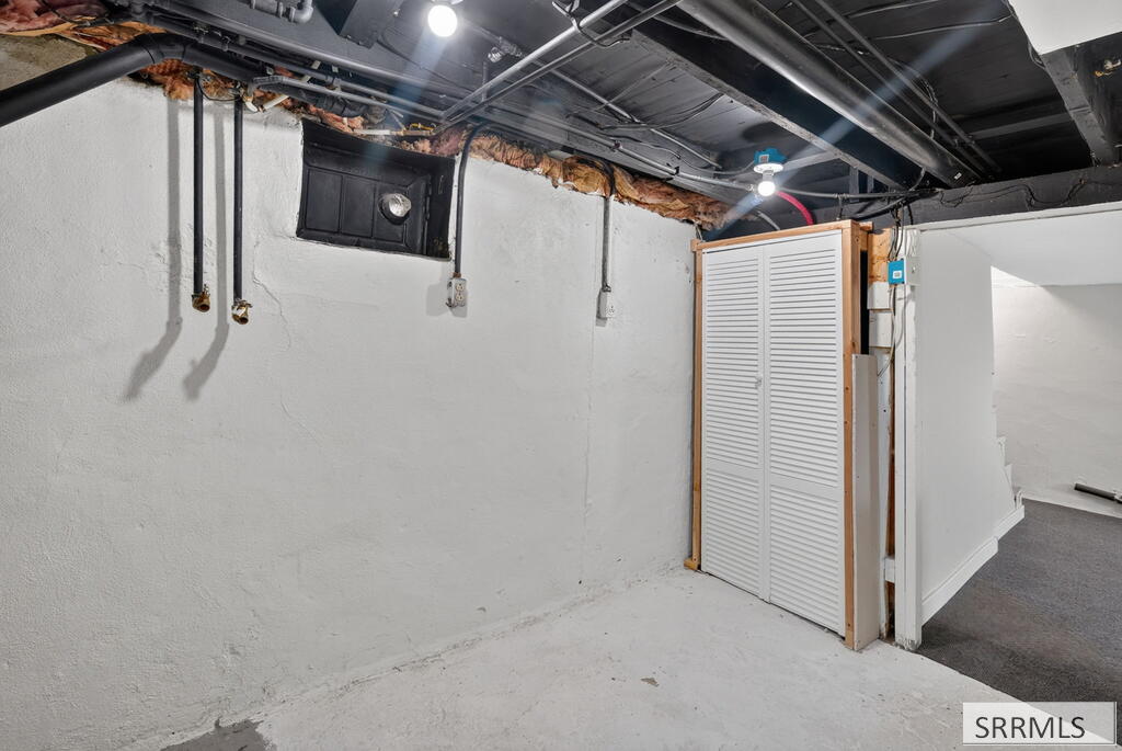 1005 S 4th Avenue Property Photo 28