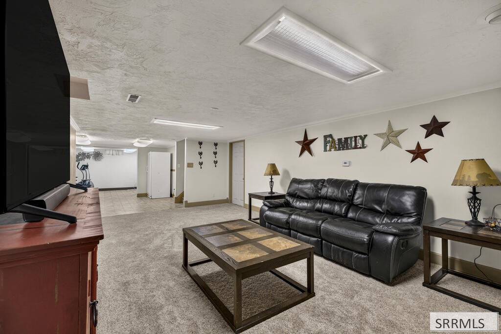 800 Hansen Avenue Property Photo 26