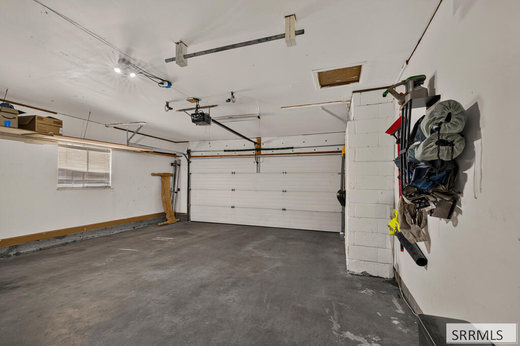 800 Hansen Avenue Property Photo 32