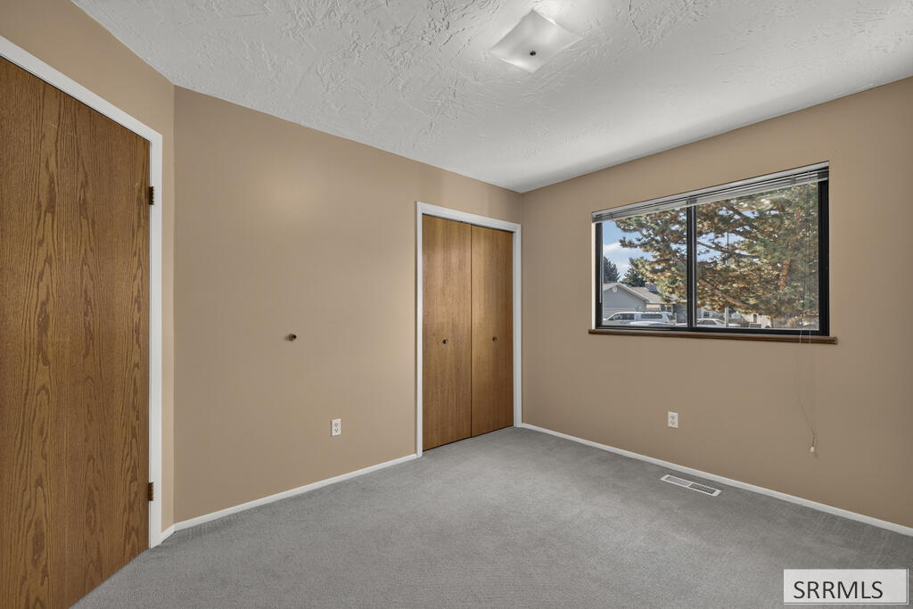 1971 E Alturas Circle Property Photo 22