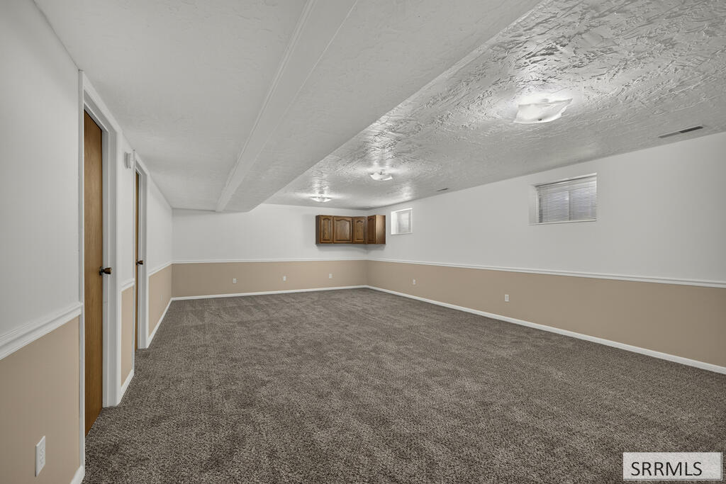 1971 E Alturas Circle Property Photo 28