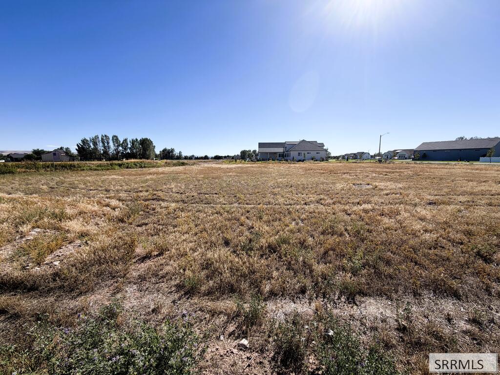 4629 N Sunset Drive Property Photo 5