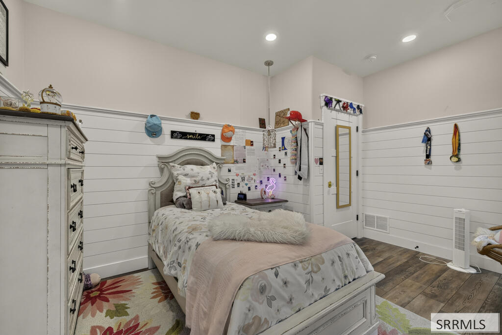 576 Baker Road Property Photo 31