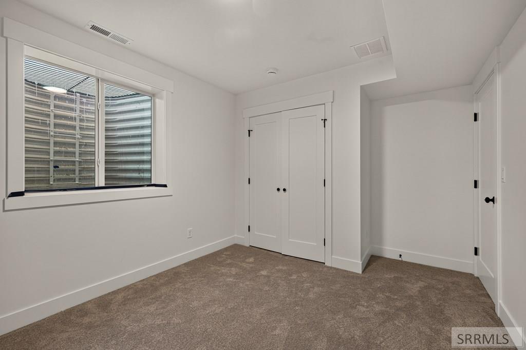 543 Abigail Lane Property Photo 24