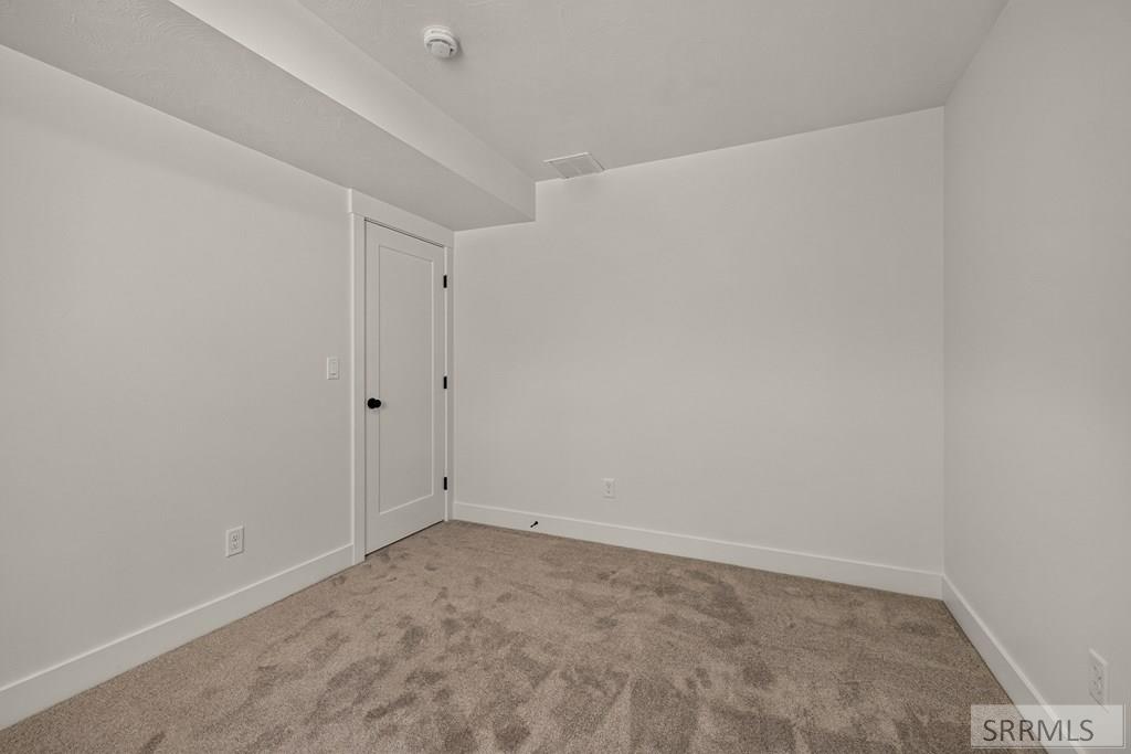 543 Abigail Lane Property Photo 28