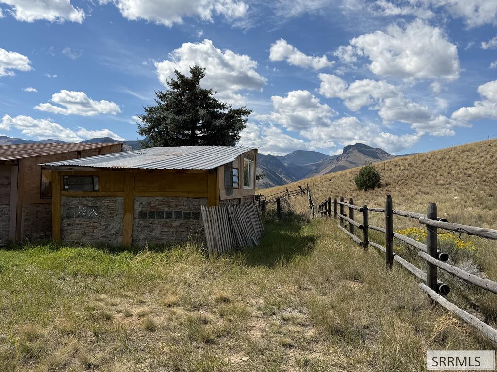 33 Sunflower Road Property Photo 17