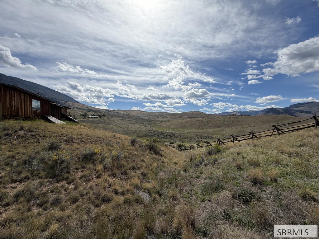 33 Sunflower Road Property Photo 18