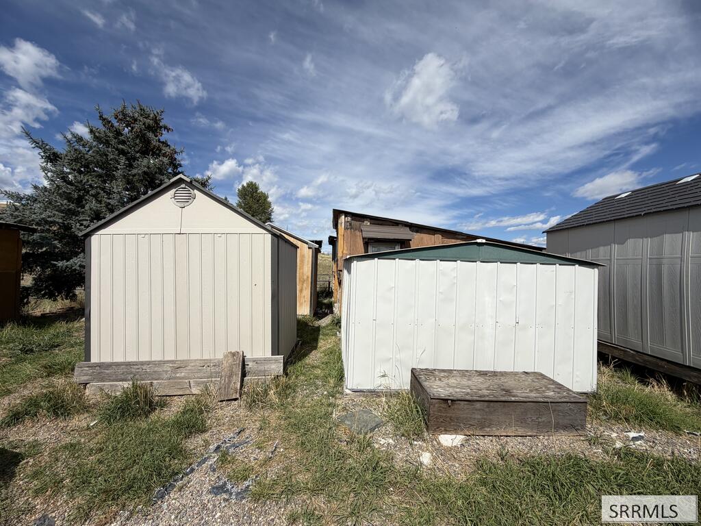 33 Sunflower Road Property Photo 21