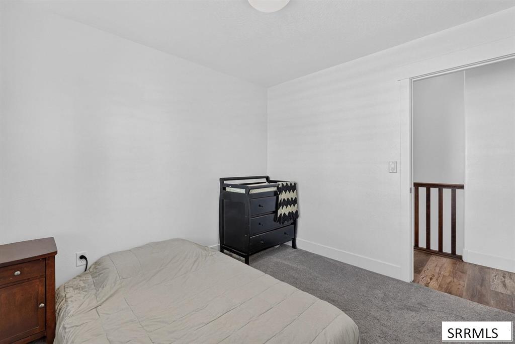 1561 Petersburg Property Photo 21