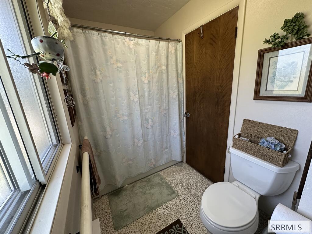 11030 N 45th E Property Photo 18